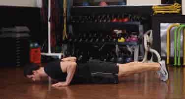 做俯臥撐不應(yīng)忽略的幾個(gè)小技巧